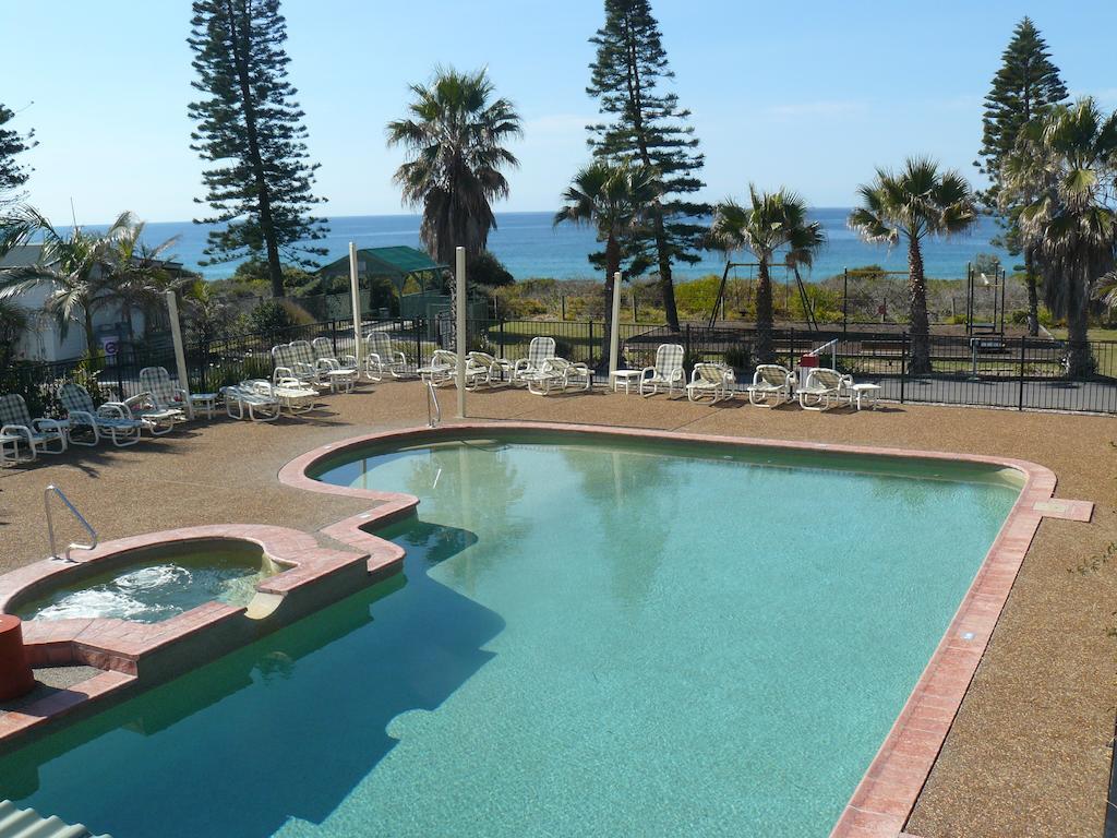 Diamond Beach Holiday Park Екстериор снимка